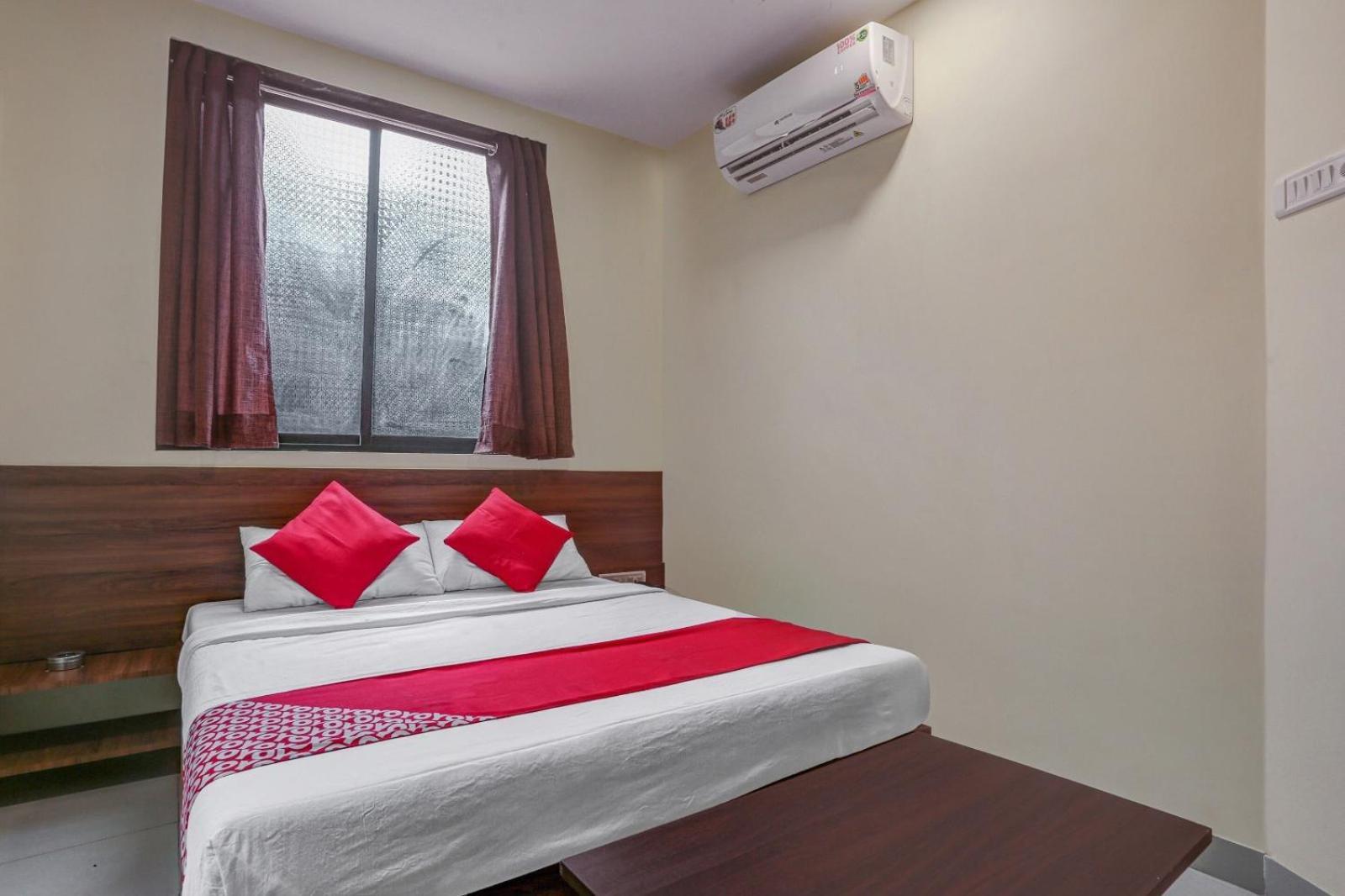 Glitz Hotels Harsita Inn - Mahape Navi Mumbai Eksteriør bilde